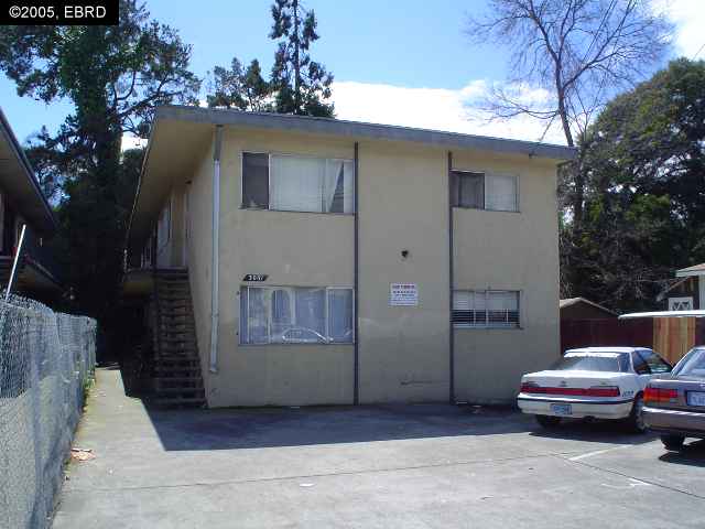 3001 17TH ST, OAKLAND, California 94601-2470, ,Comm Ri Multi-units 5+,For Sale,17TH ST,40157915