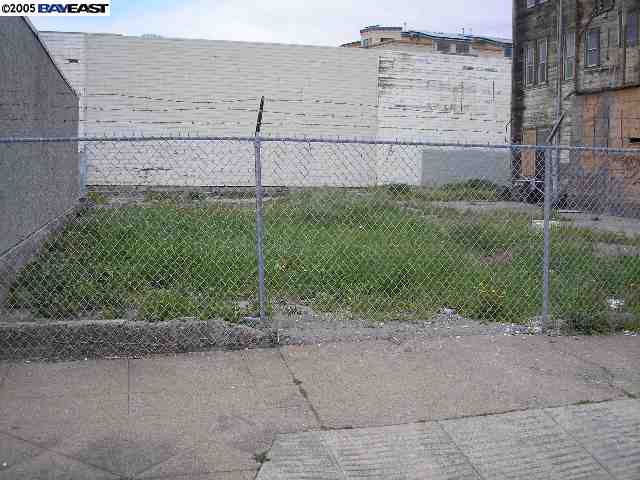 4701 SHATTUCK AVE., OAKLAND, California 94609, ,Comm Ri Multi-units 5+,For Sale,SHATTUCK AVE.,40158693
