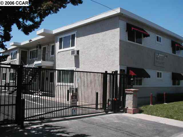 1681 Detroit Avenue, CONCORD, California 94520, ,Comm Ri Multi-units 5+,For Sale,Detroit Avenue,40164259