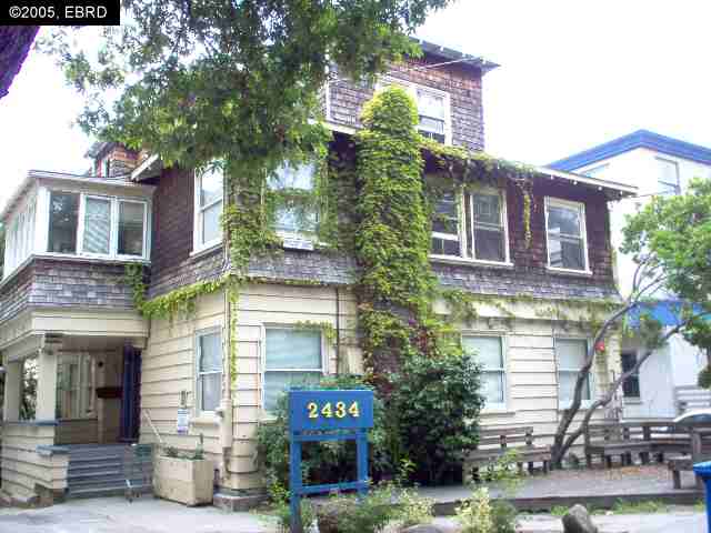 2434 PIEDMONT AVE, BERKELEY, California 94704-2455, ,Comm Ri Multi-units 5+,For Sale,PIEDMONT AVE,40165624