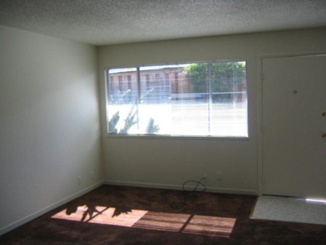 1644 PRINCE ST, BERKELEY, California 94703-2342, ,Comm Ri Multi-units 5+,For Sale,PRINCE ST,40171129
