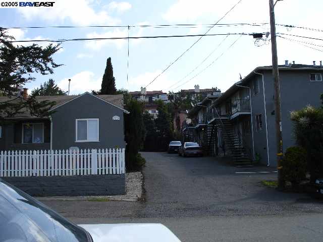 21354 OAK ST, HAYWARD, California 94546-6834, ,Comm Ri Multi-units 5+,For Sale,OAK ST,40171726