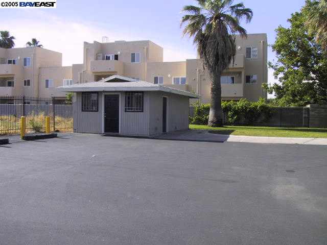 168 Granger, OTHER - SEE REMARKS, California 95350, ,Comm Ri Multi-units 5+,For Sale,Granger,40172250