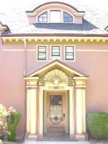 305 VERNON ST, OAKLAND, California 94610-3040, ,Comm Ri Multi-units 5+,For Sale,VERNON ST,40179158