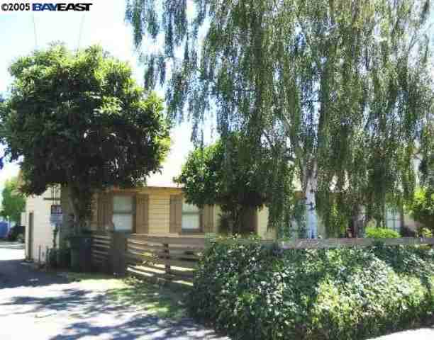 2114 AVENUE 136TH, SAN LEANDRO, California 94577-4155, ,Comm Ri Multi-units 5+,For Sale,AVENUE 136TH,40184317