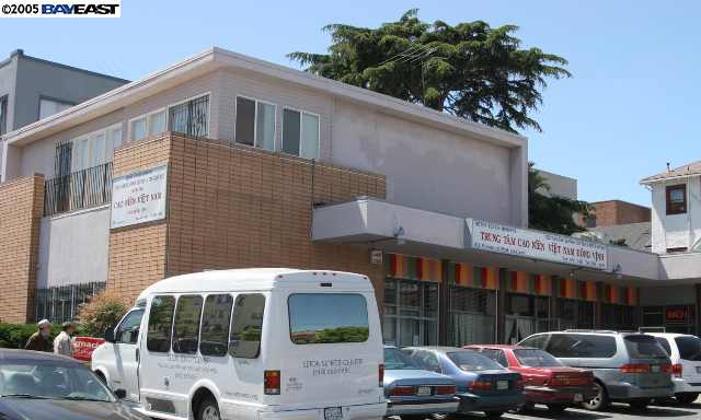 211 FOOTHILL BLVD, OAKLAND, California 94606-1722, ,Comm Industrial For Lease,For Rent,FOOTHILL BLVD,40935145
