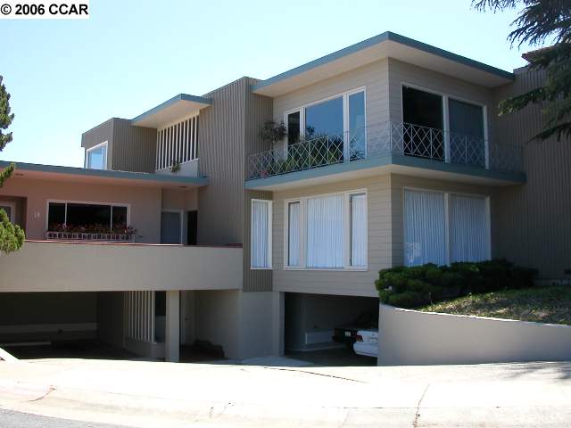 18 Mounds Road, SAN MATEO, California 94402-1252, ,Comm Ri Multi-units 5+,For Sale,Mounds Road,40193228
