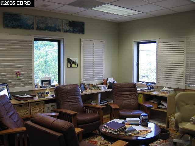 3540 Grand Ave., OAKLAND, California 94610, ,Comm Industrial For Lease,For Rent,Grand Ave.,40935190