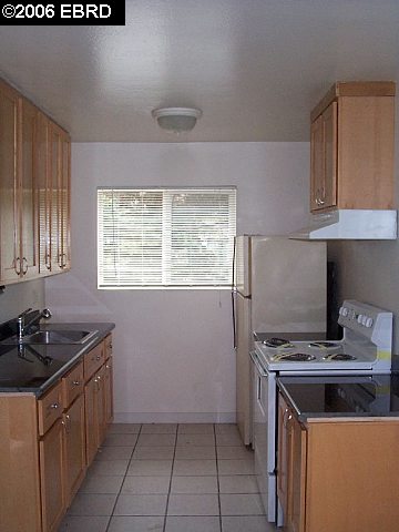 960 Sunset, SANTA ROSA, California 95407, ,Comm Ri Multi-units 5+,For Sale,Sunset,40200445