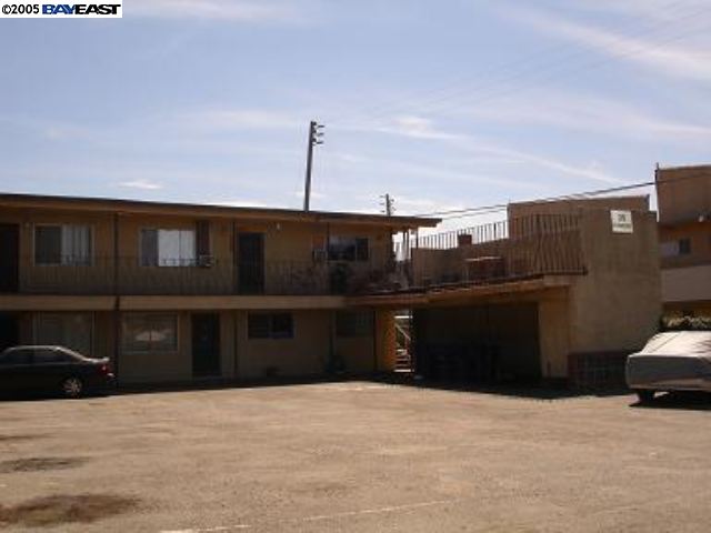 35 ESTABROOK ST, SAN LEANDRO, California 94577-5907, ,Comm Ri Multi-units 5+,For Sale,ESTABROOK ST,40202480