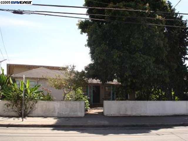 35 ESTABROOK ST, SAN LEANDRO, California 94577-5907, ,Comm Ri Multi-units 5+,For Sale,ESTABROOK ST,40202480