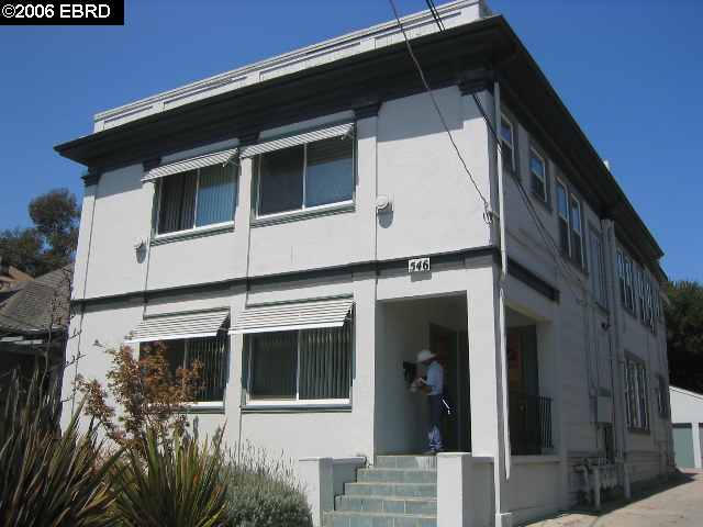 546 30th St, OAKLAND, California 94609, ,Comm Ri Multi-units 5+,For Sale,30th St,40202548