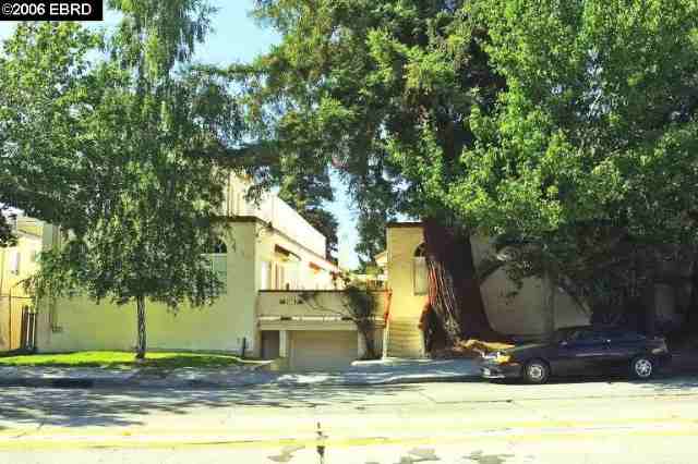 2867 MACARTHUR BLVD, OAKLAND, California 94602-3229, ,Comm Ri Multi-units 5+,For Sale,MACARTHUR BLVD,40208595