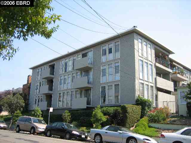 3792 HARRISON ST, OAKLAND, California 94611-5037, ,Comm Ri Multi-units 5+,For Sale,HARRISON ST,40210735