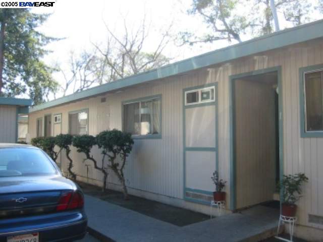 1440 DETROIT AVE, CONCORD, California 94520-3561, ,Comm Ri Multi-units 5+,For Sale,DETROIT AVE,40211766