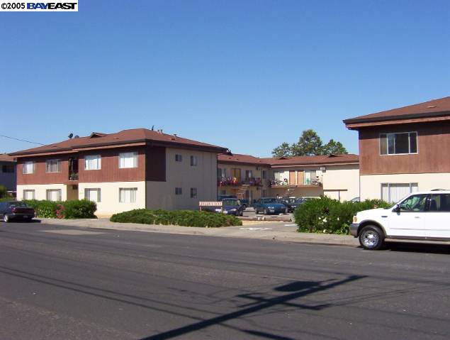 624552 ENOS WAY, LIVERMORE, California 94551-5951, ,Comm Ri Multi-units 5+,For Sale,ENOS WAY,40214525
