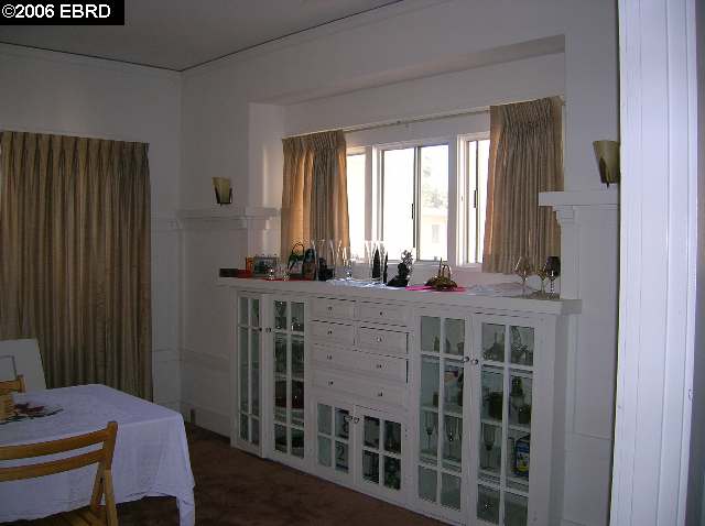 2926 STANTON ST, BERKELEY, California 94702-2512, ,Comm Ri Multi-units 5+,For Sale,STANTON ST,40215930