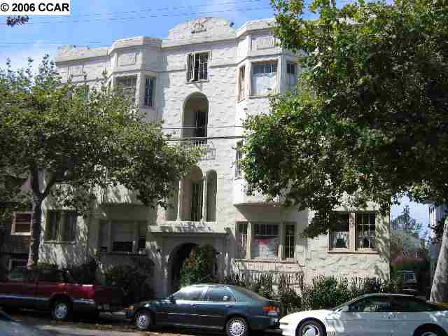 2124 MCKINLEY AVE, BERKELEY, California 94703-1520, ,Comm Ri Multi-units 5+,For Sale,MCKINLEY AVE,40218894