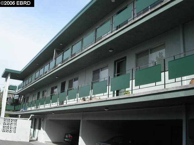 2321 WEBSTER ST, BERKELEY, California 94705-1917, ,Comm Ri Multi-units 5+,For Sale,WEBSTER ST,40221338