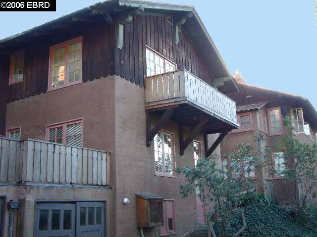 2501 ROSE WALK, BERKELEY, California 94708-1902, ,Comm Ri Multi-units 5+,For Sale,ROSE WALK,40221708