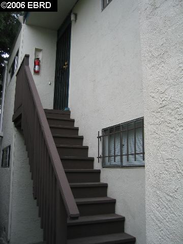 2922 OTIS ST, BERKELEY, California 94703-2517, ,Comm Ri Multi-units 5+,For Sale,OTIS ST,40227845