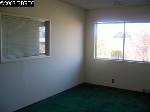 2381 Grove Way, CASTRO VALLEY, California 94546, ,Comm Industrial For Lease,For Rent,Grove Way,40935415