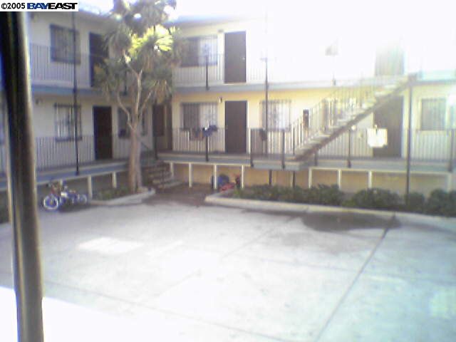 2022 36TH AVE, OAKLAND, California 94601-3603, ,Comm Ri Multi-units 5+,For Sale,36TH AVE,40234087