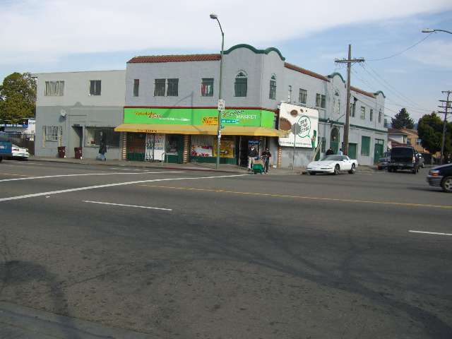 1409 102nd Aveune, OAKLAND, California 94603-3223, ,Comm Ri Multi-units 5+,For Sale,102nd Aveune,40241573