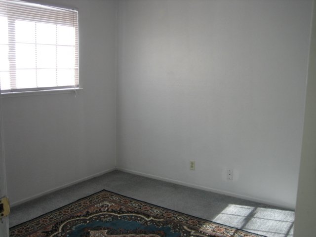 2930 16TH ST, OAKLAND, California 94601-2352, ,Comm Ri Multi-units 5+,For Sale,16TH ST,40242971