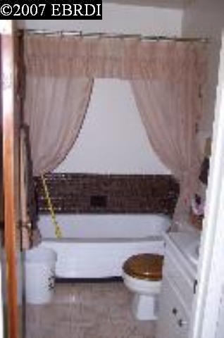 1521 St Charles, ALAMEDA, California 94501, ,Comm Ri Multi-units 5+,For Sale,St Charles,40243002