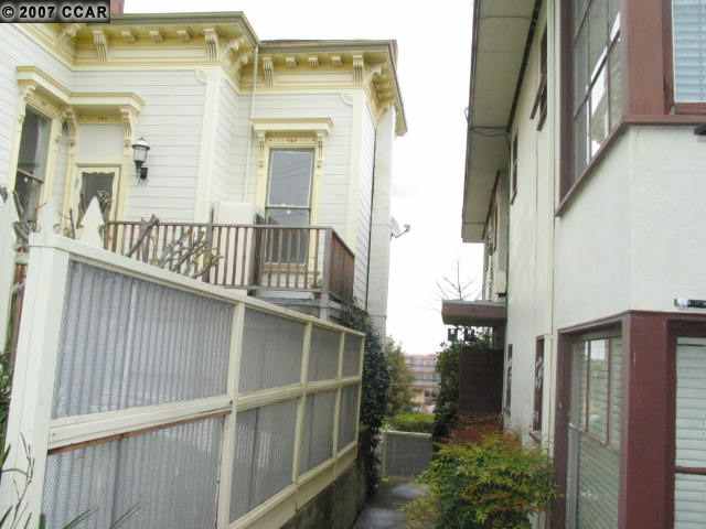 304 MARINA VIS, MARTINEZ, California 94553-1036, ,Comm Ri Multi-units 5+,For Sale,MARINA VIS,40243891