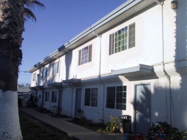 373 LAUREL AVE, HAYWARD, California 94541-3824, ,Comm Ri Multi-units 5+,For Sale,LAUREL AVE,40246163