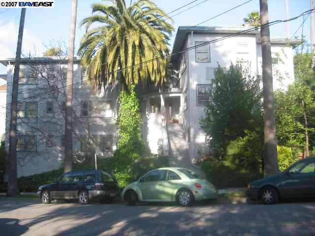 878 28th St, OAKLAND, California 94610, ,Comm Ri Multi-units 5+,For Sale,28th St,40253747