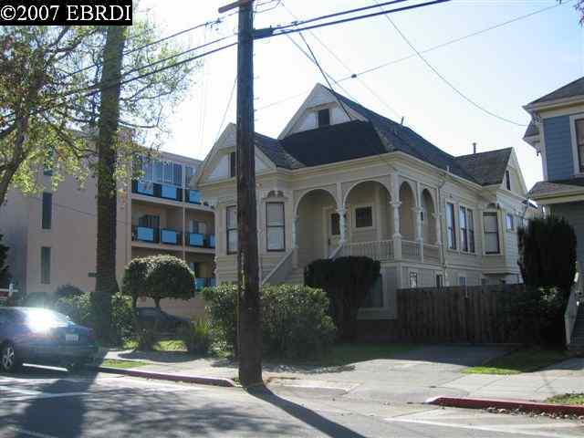 2022 DWIGHT WAY, BERKELEY, California 94704-2609, ,Comm Ri Multi-units 5+,For Sale,DWIGHT WAY,40254713