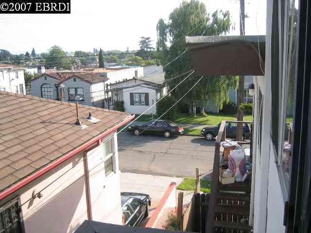 9426 HILLSIDE ST, OAKLAND, California 94603-1985, ,Comm Ri Multi-units 5+,For Sale,HILLSIDE ST,40269308