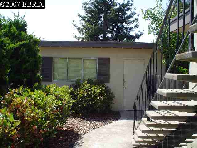 1413 BAY ST, ALAMEDA, California 94501-2354, ,Comm Ri Multi-units 5+,For Sale,BAY ST,40272276