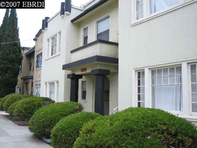 746 Rand Ave., OAKLAND, California 94610, ,Comm Ri Multi-units 5+,For Sale,Rand Ave.,40284652