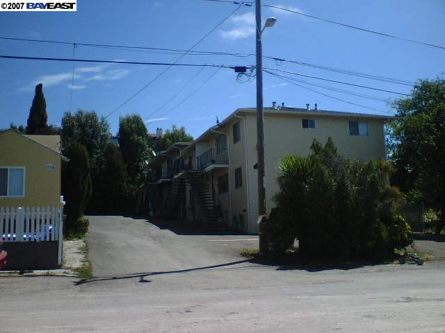 21354 -21368 OAK ST, HAYWARD, California 94546-6834, ,Comm Ri Multi-units 5+,For Sale,-21368 OAK ST,40285620