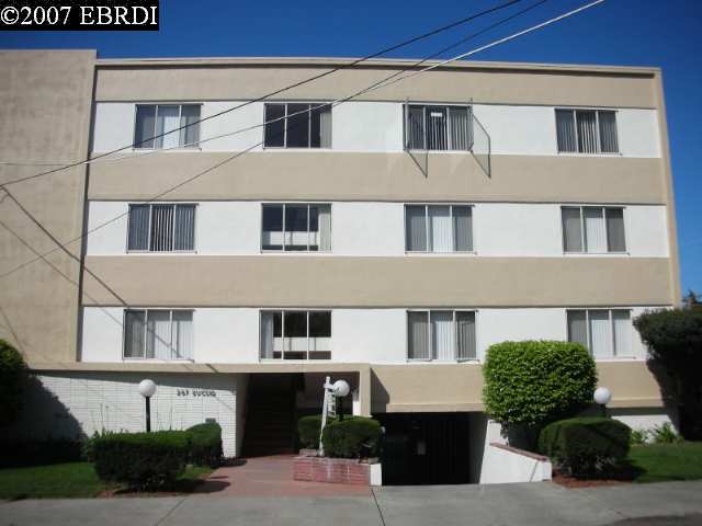 287 EUCLID AVE, OAKLAND, California 94610-3160, ,Comm Ri Multi-units 5+,For Sale,EUCLID AVE,40292381