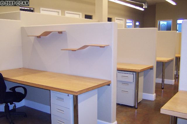 2200 SAND CREEK RD, BRENTWOOD, California 94513-7057, ,Comm Industrial For Lease,For Rent,SAND CREEK RD,40935915