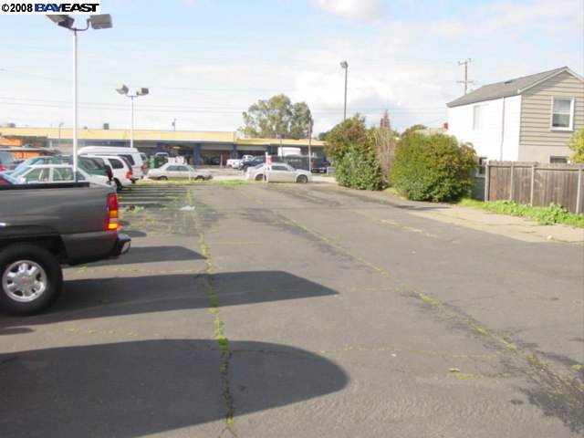 911 ROSE ST, HAYWARD, California 94541-2631, ,Comm Lots And Land,For Sale,ROSE ST,40933854