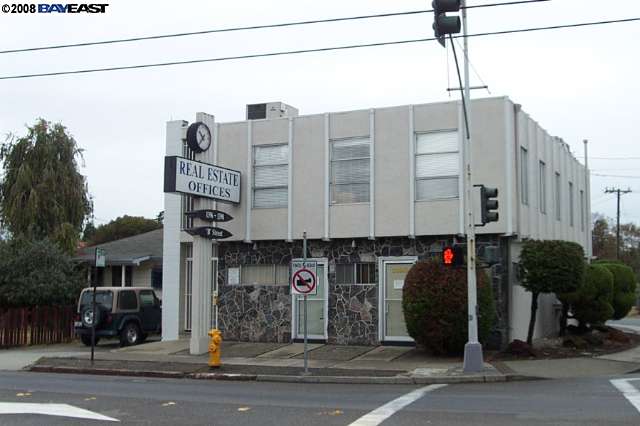 1396 B ST ( Lower Left Front), HAYWARD, California 94541-2918, ,Comm Industrial For Lease,For Rent,B ST ( Lower Left Front),40935975