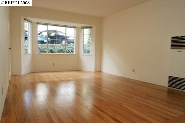 1815 SPRUCE ST, BERKELEY, California 94709-1810, ,Comm Ri Multi-units 5+,For Sale,SPRUCE ST,40323665