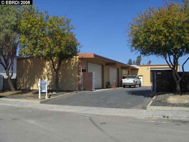 90 Broderick Dr, BRENTWOOD, California 94513-1056, ,Comm Industrial For Lease,For Rent,Broderick Dr,40936005