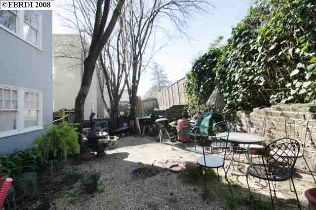 521 PRINCE ST, OAKLAND, California 94610-1639, ,Comm Ri Multi-units 5+,For Sale,PRINCE ST,40326585