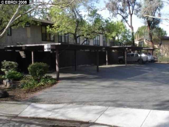61 Camelback Court, PLEASANT HILL, California 94523, ,Comm Ri Multi-units 5+,For Sale,Camelback Court,40333559