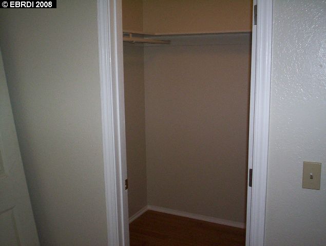 137 20th St, RICHMOND, California 94801, ,Comm Ri Multi-units 5+,For Sale,20th St,40334375