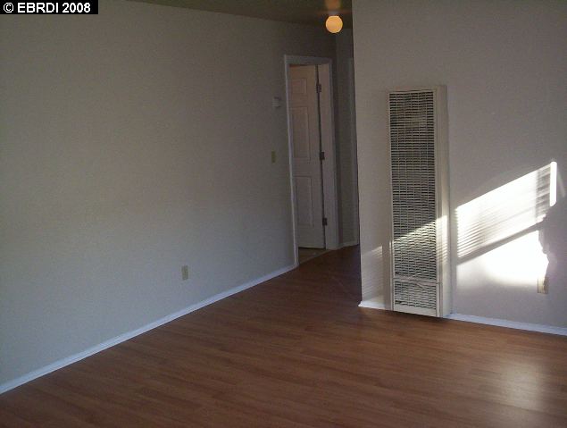 137 20th St, RICHMOND, California 94801, ,Comm Ri Multi-units 5+,For Sale,20th St,40334375