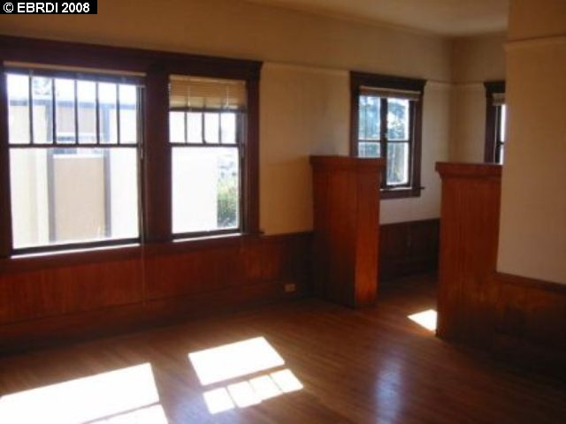 243 ORANGE ST, OAKLAND, California 94610-4134, ,Comm Ri Multi-units 5+,For Sale,ORANGE ST,40335911