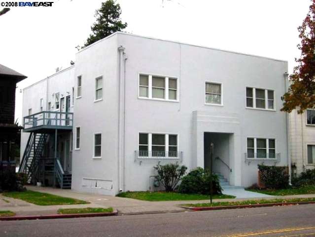 2208 MARTIN LUTHER KING JR WAY, BERKELEY, California 94704-1411, ,Comm Ri Multi-units 5+,For Sale,MARTIN LUTHER KING JR WAY,40338619